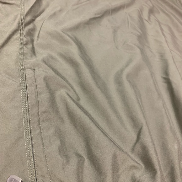 NEW-Adidas Pull Over Light Weight Windbreaker - Picture 2 of 9